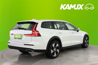 Volvo V60 Cross Country vaihtoauto