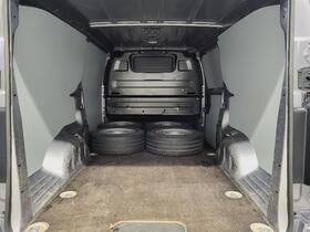 Opel Vivaro vaihtoauto