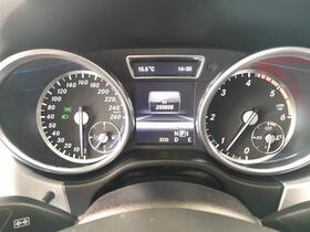 Mercedes-Benz ML vaihtoauto