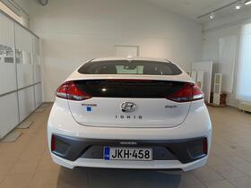 Hyundai IONIQ plug-in vaihtoauto