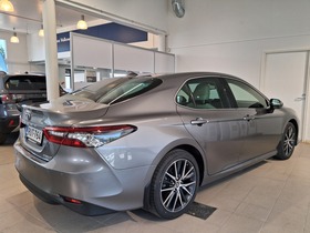 Toyota Camry vaihtoauto