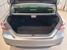 Toyota Camry vaihtoauto