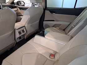 Toyota Camry vaihtoauto