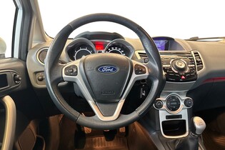 Ford Fiesta vaihtoauto