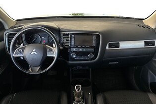 Mitsubishi Outlander PHEV vaihtoauto