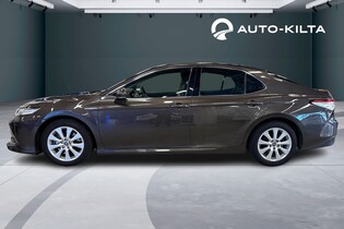 Toyota Camry vaihtoauto