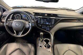 Toyota Camry vaihtoauto