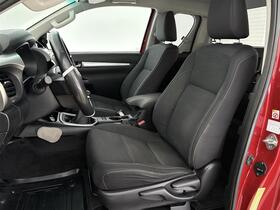 Toyota Hilux vaihtoauto