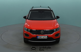 Volkswagen T-Roc vaihtoauto