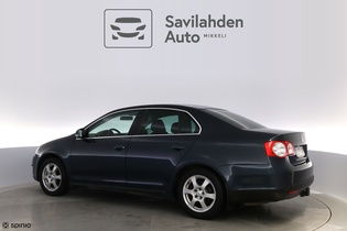 Volkswagen Jetta vaihtoauto