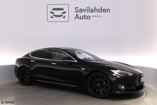 Tesla Model S vaihtoauto