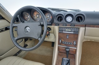 Mercedes-Benz SL vaihtoauto