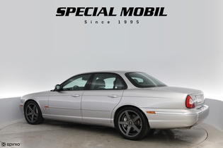 Jaguar XJR vaihtoauto