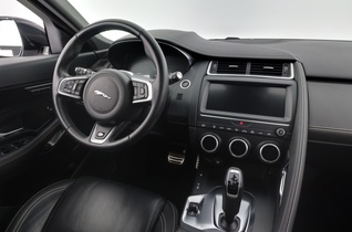 Jaguar E-PACE vaihtoauto