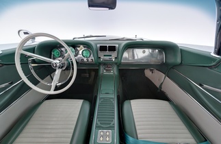 Ford USA Thunderbird vaihtoauto