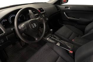 Honda Accord vaihtoauto