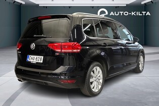 Volkswagen Touran vaihtoauto