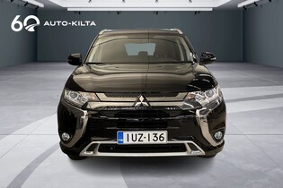 Mitsubishi Outlander PHEV vaihtoauto