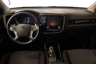 Mitsubishi Outlander PHEV vaihtoauto