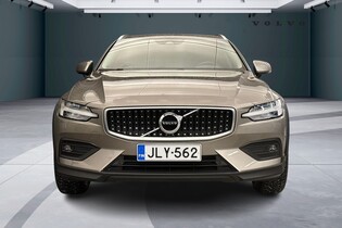 Volvo V60 Cross Country vaihtoauto