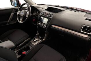 Subaru Forester vaihtoauto