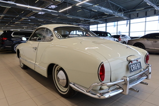 Volkswagen Karmann-Ghia vaihtoauto