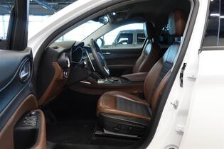 Alfa Romeo Stelvio vaihtoauto