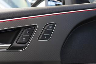 Audi RS Q8 vaihtoauto