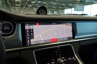 Porsche Panamera vaihtoauto