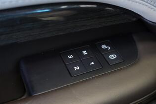 Land Rover Discovery vaihtoauto