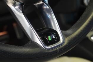 Jaguar E-PACE vaihtoauto