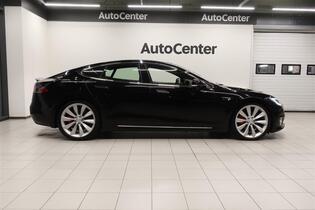 Tesla Model S vaihtoauto