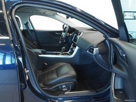 Jaguar XE vaihtoauto