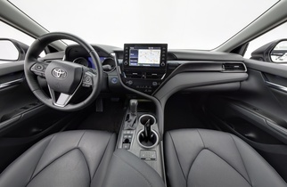 Toyota Camry vaihtoauto