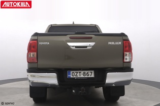 Toyota Hilux vaihtoauto