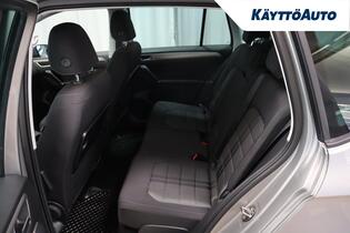 Volkswagen Golf Sportsvan vaihtoauto