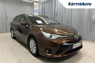 Toyota Avensis vaihtoauto