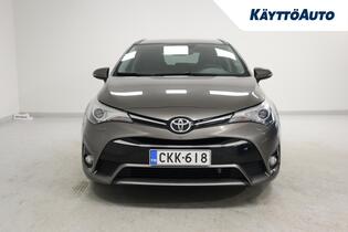 Toyota Avensis vaihtoauto