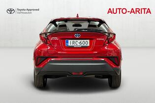 Toyota C-HR vaihtoauto