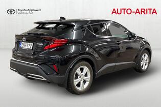 Toyota C-HR vaihtoauto