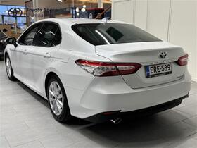 Toyota Camry vaihtoauto