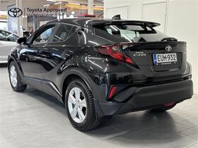 Toyota C-HR vaihtoauto