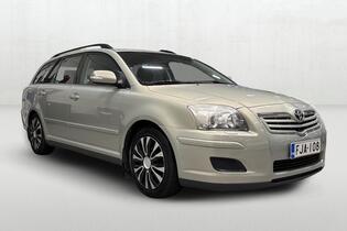 Toyota Avensis vaihtoauto