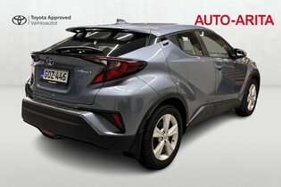 Toyota C-HR vaihtoauto