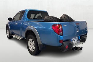 Mitsubishi L200 vaihtoauto