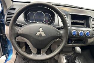 Mitsubishi L200 vaihtoauto