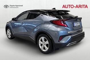 Toyota C-HR vaihtoauto