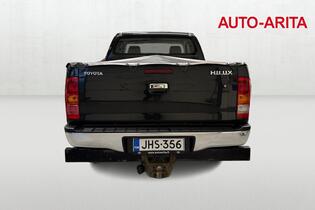 Toyota Hilux vaihtoauto