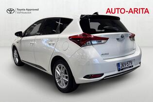 Toyota Auris vaihtoauto