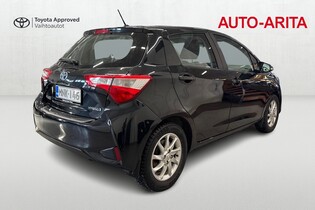 Toyota Yaris vaihtoauto